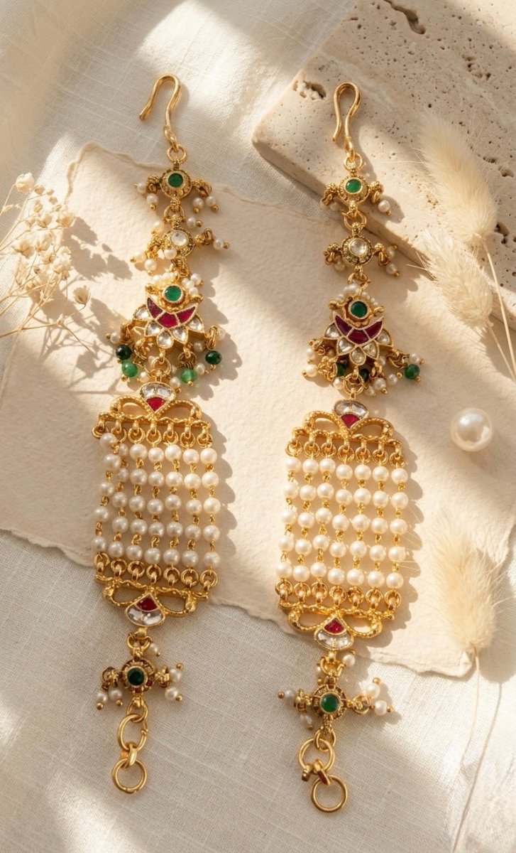 Arihari jadau kaan - Silks & Jewels