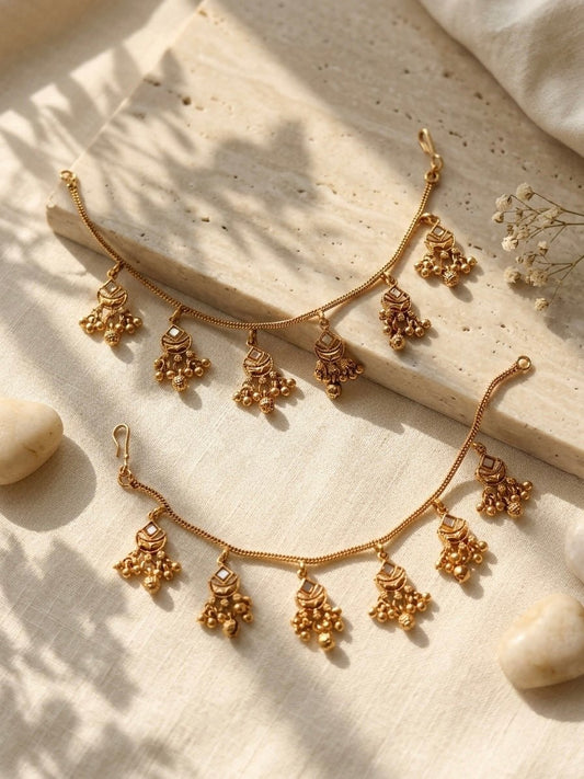 Single layer kundan - Silks & Jewels